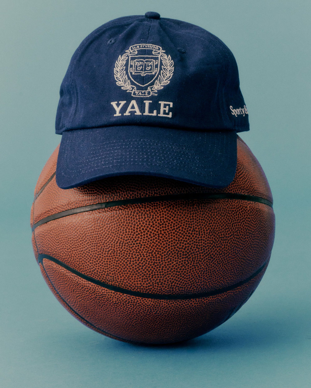 Sporty & Rich Yale Crest Hat - Navy