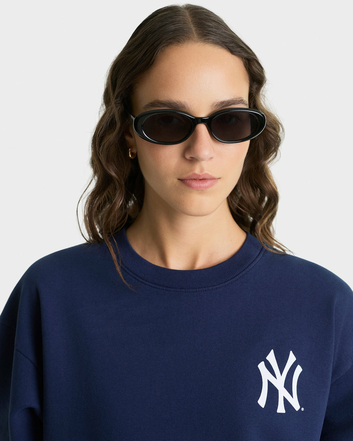 Sporty & Rich Yankees Serif Crewneck - Navy/White