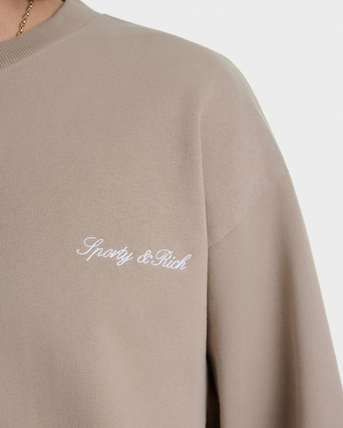Sporty & Rich Signature Logo Embroidered Crewneck - Hazelnut/White