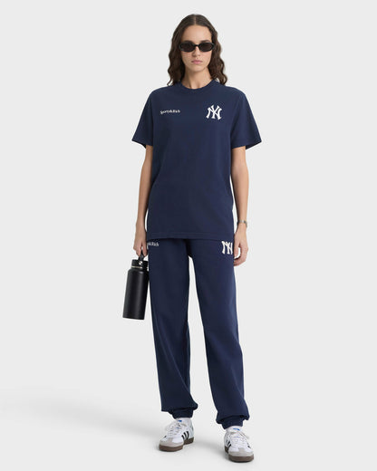 Sporty & Rich Yankees Curve T-Shirt - Navy/White