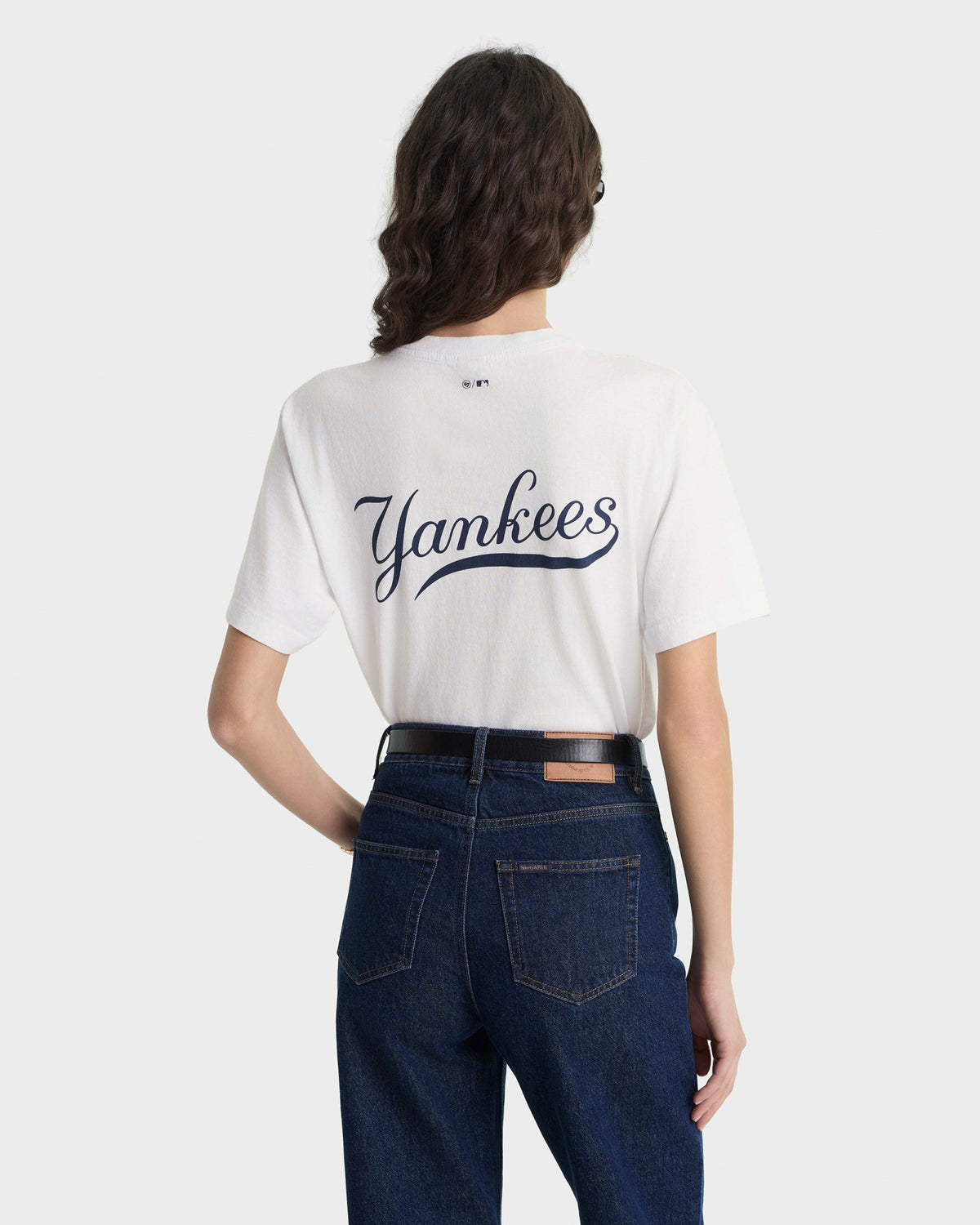 Sporty & Rich Yankees Curve T-Shirt - White/Navy