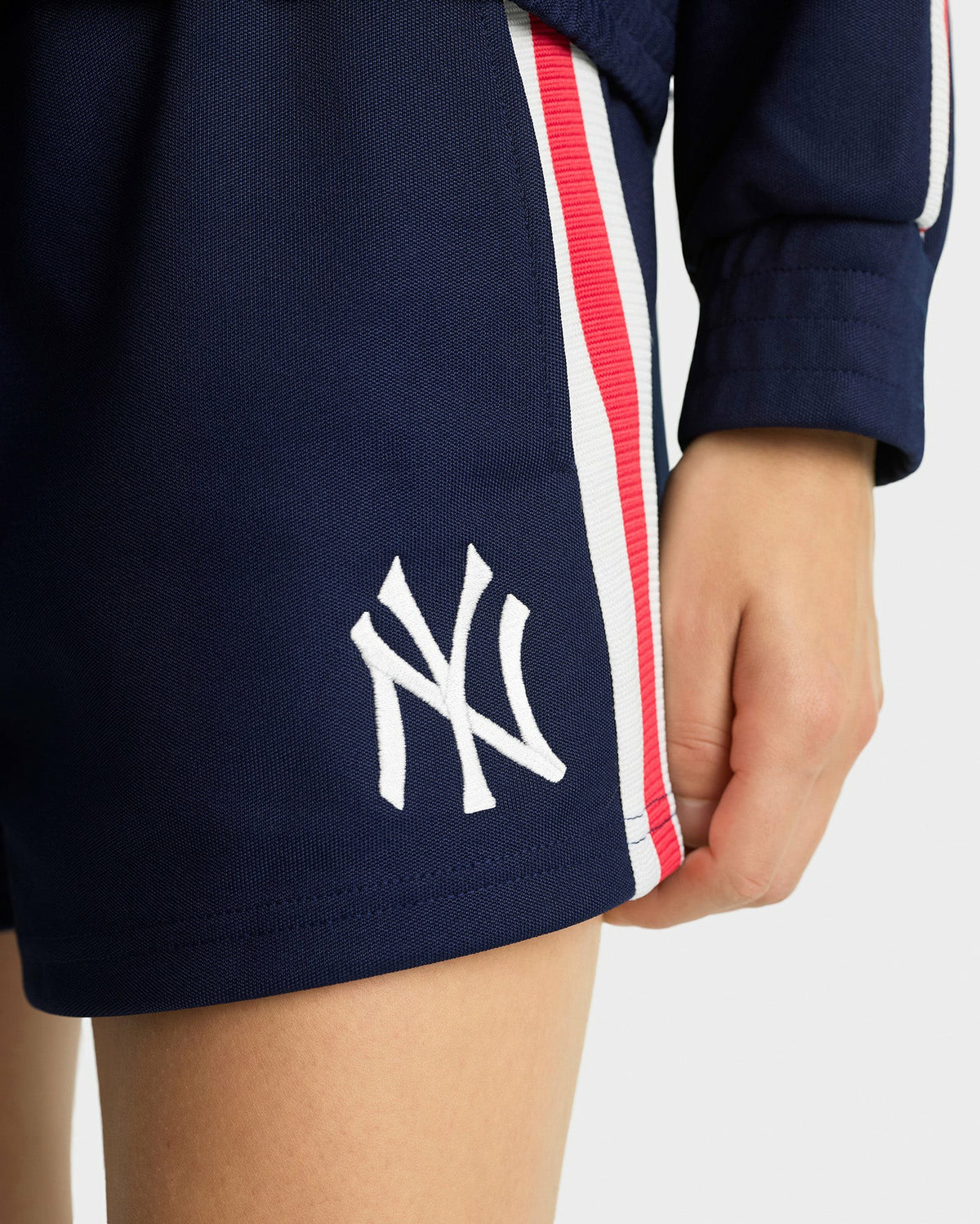 Sporty & Rich Yankees Serif Roller Short - Navy/White/Red