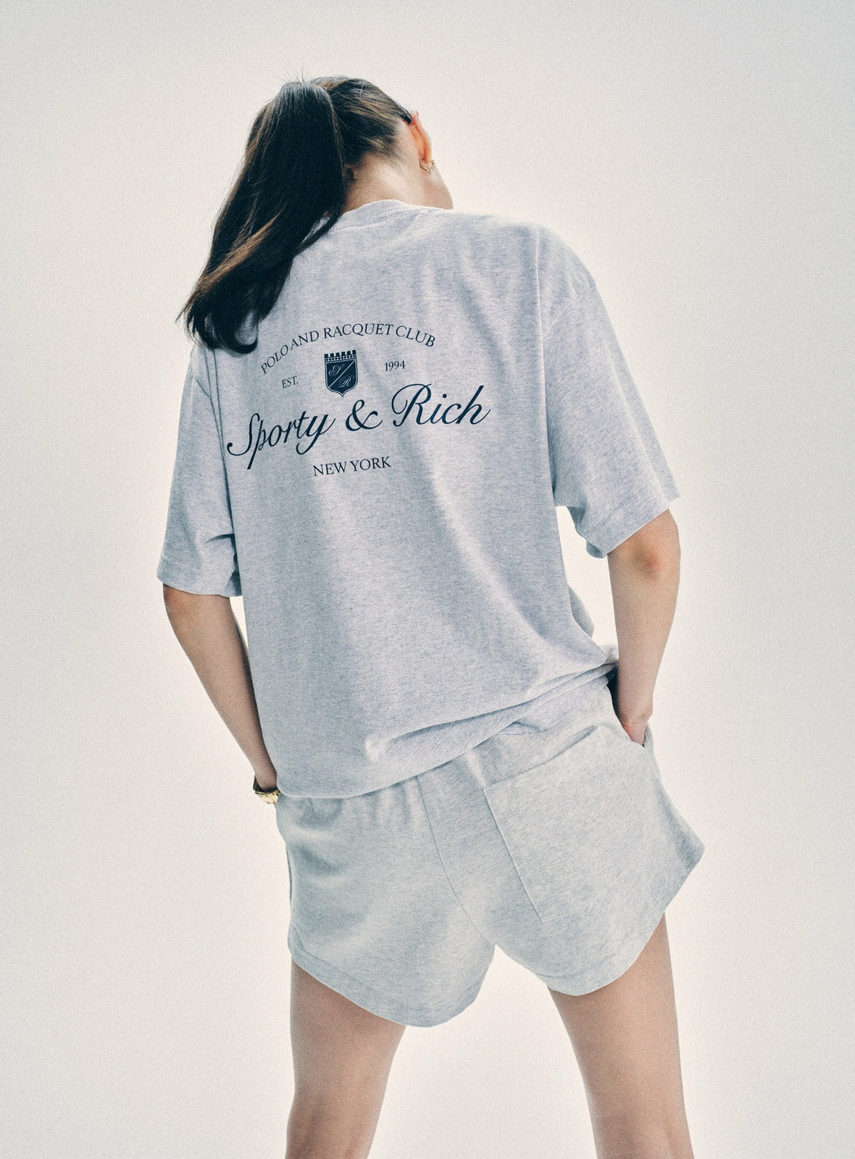 Sporty & Rich Syracuse Embroidered Disco short - Heather Gray/Navy
