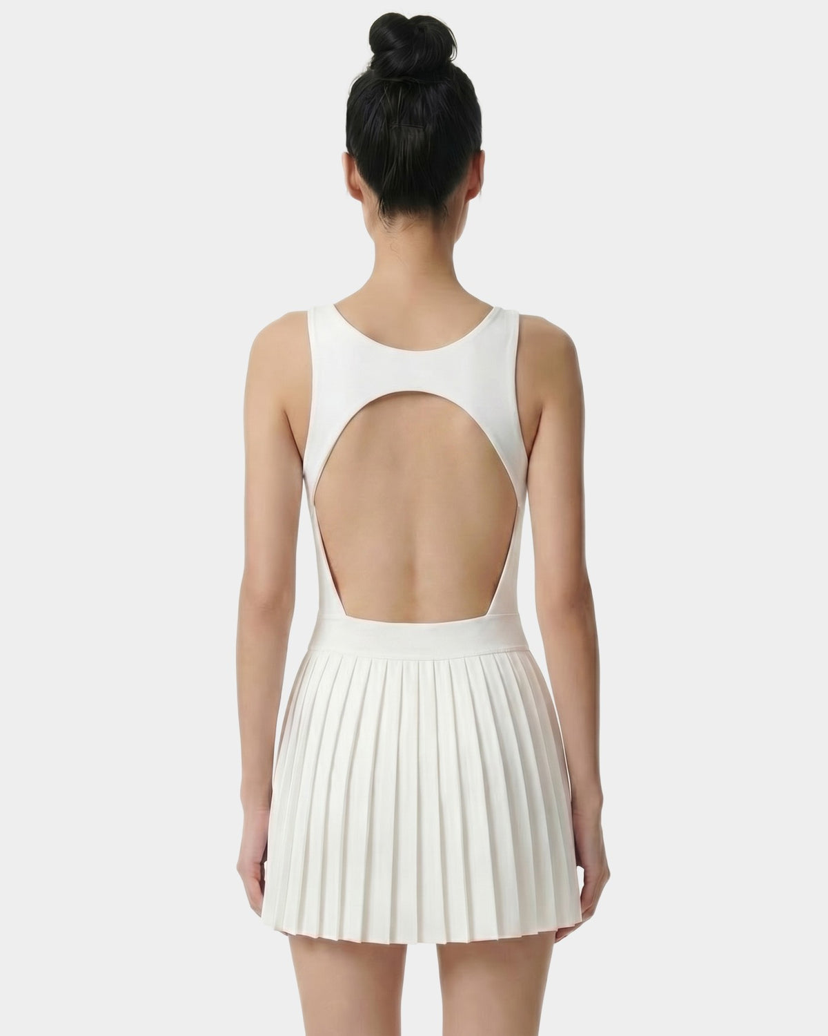 Sporty & Rich Signature Logo Court Dress - White