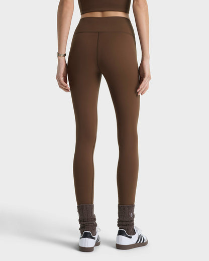 Sporty & Rich Serif Logo Legging - Toffee/White