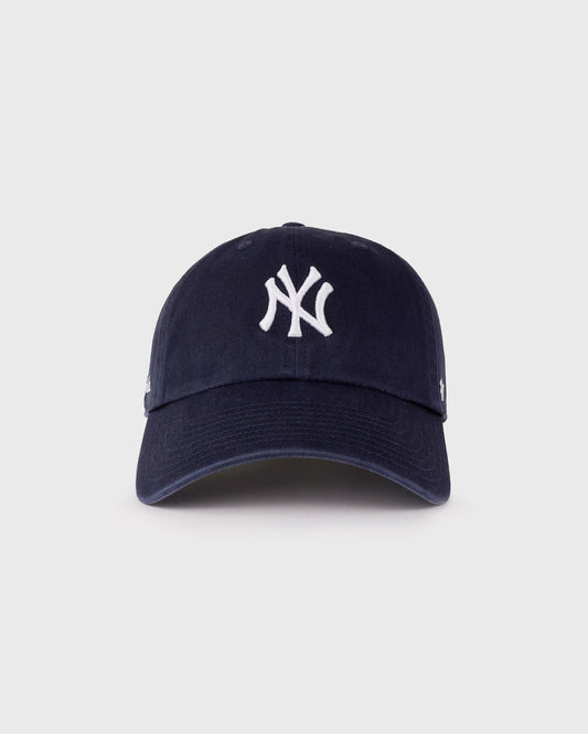 Sporty & Rich Yankees Serif Hat - Navy/White