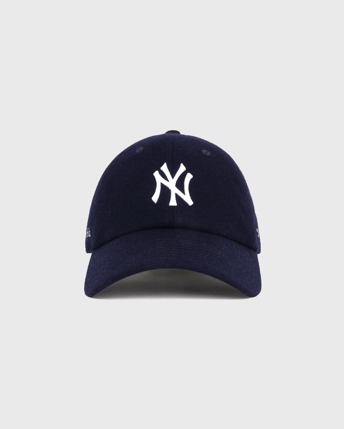 Sporty & Rich Yankees Serif Wool Hat - Navy/White