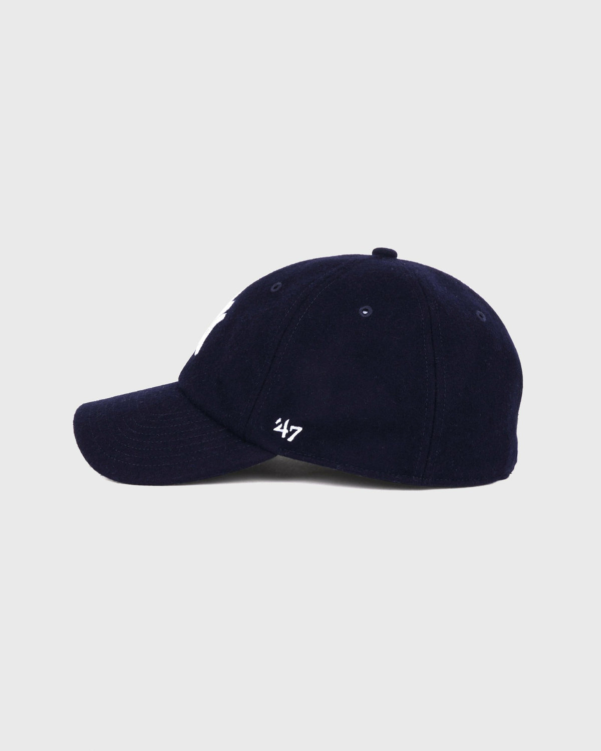 Sporty & Rich Yankees Serif Wool Hat - Navy/White