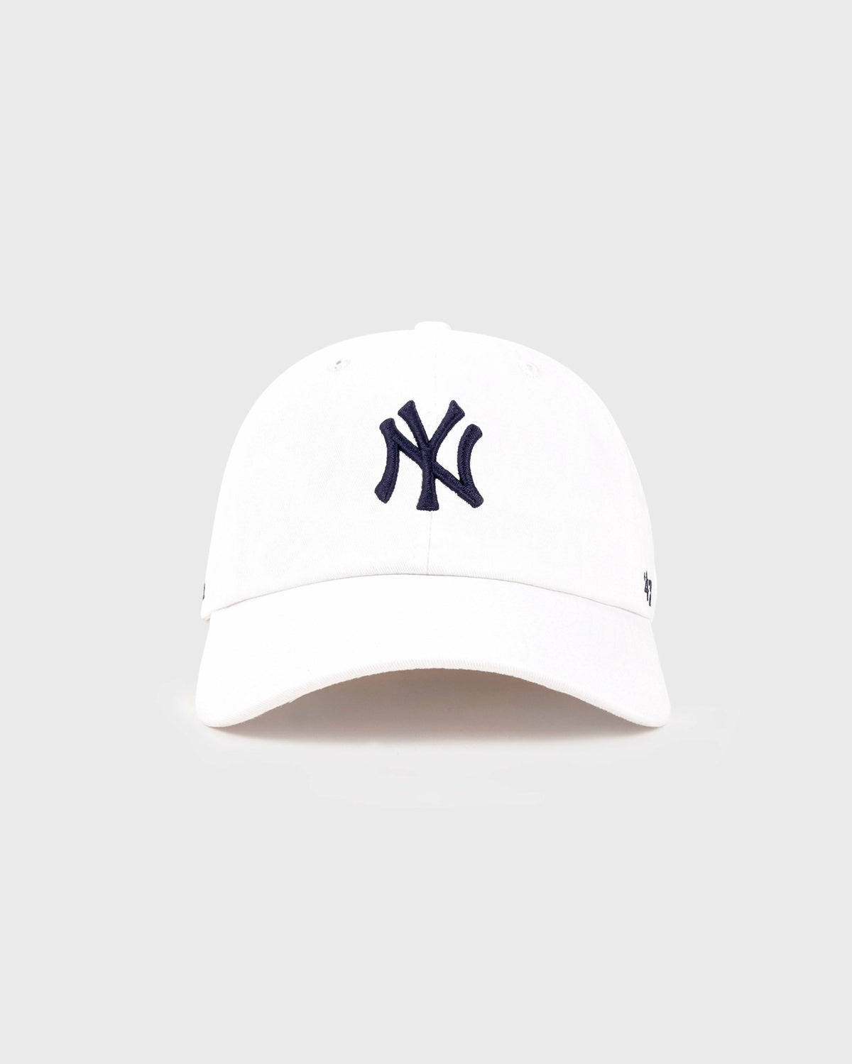 Sporty & Rich Yankees Serif Hat - White/Navy
