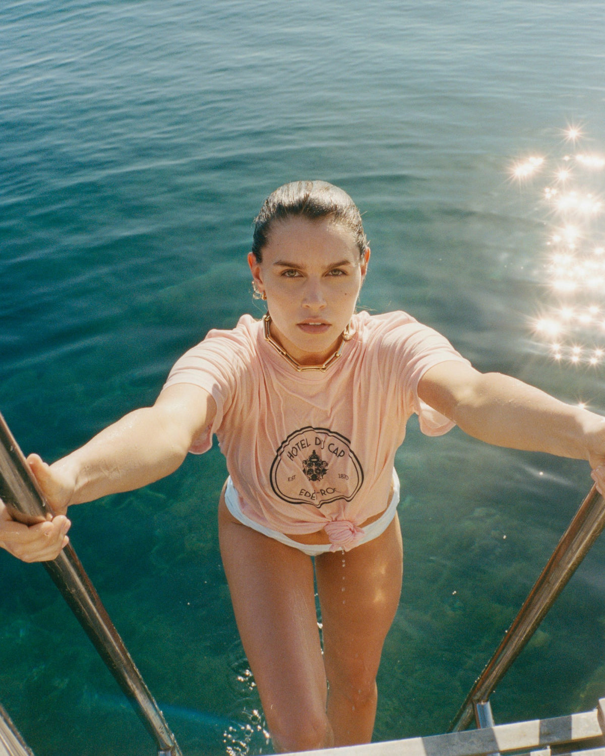 Sporty & Rich Eden Crest T-Shirt - Pink Dolphin/Navy