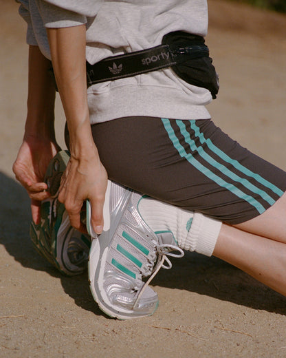 Sporty & Rich Adistar Control 5 - Silver/Teal/White