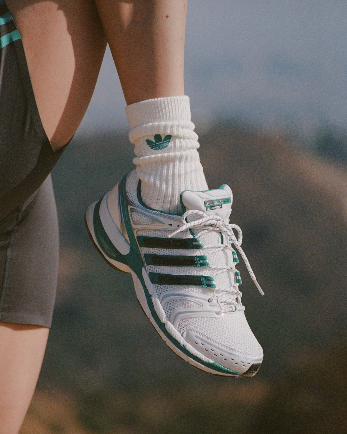 Sporty & Rich Adistar Control 5 - White/Teal/Black