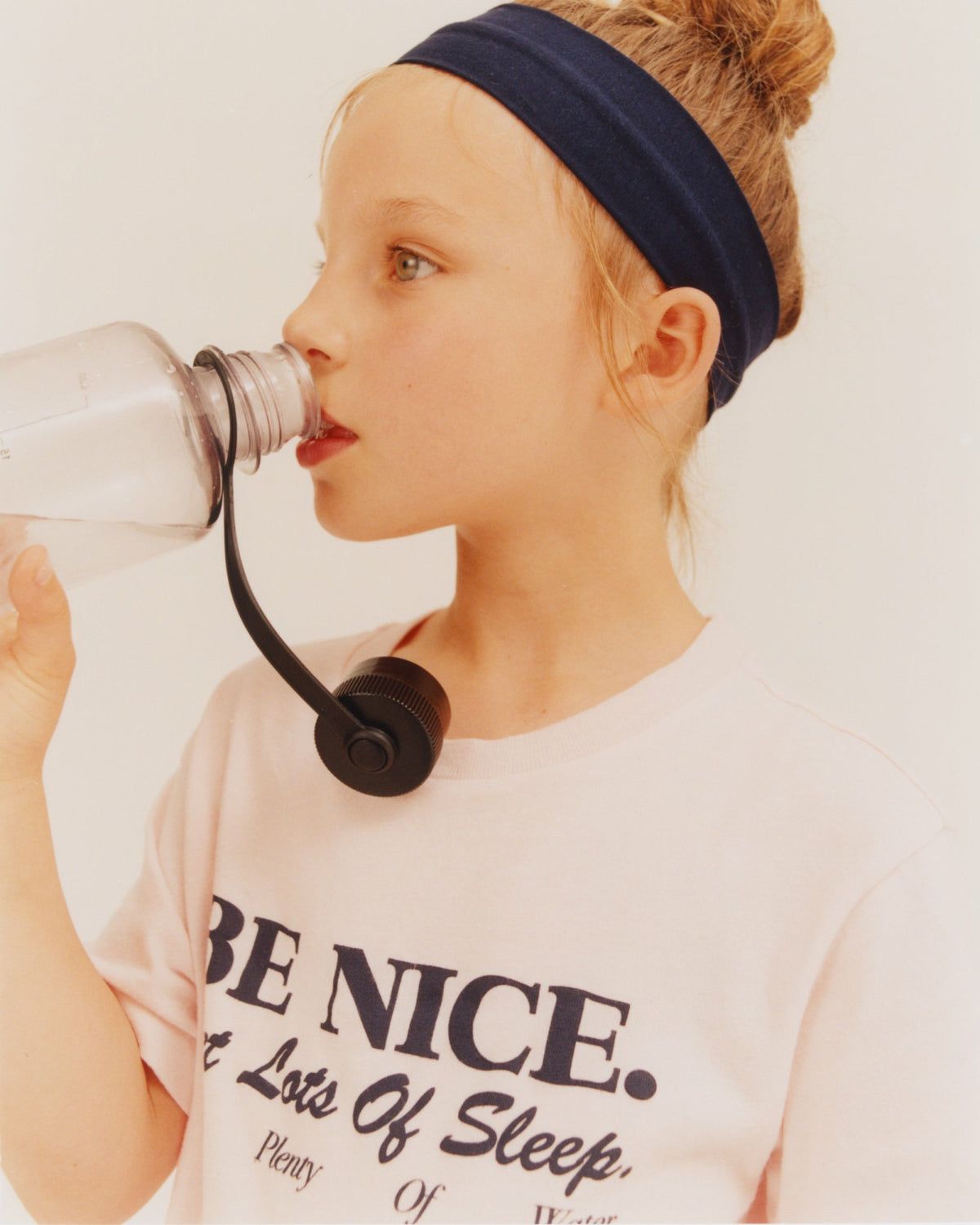 Sporty & Rich Be Nice Kids T-Shirt - Pink Dolphin/Navy